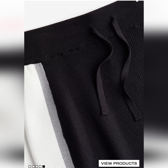 Knit Pencil Skirt - Picture 5 of 6